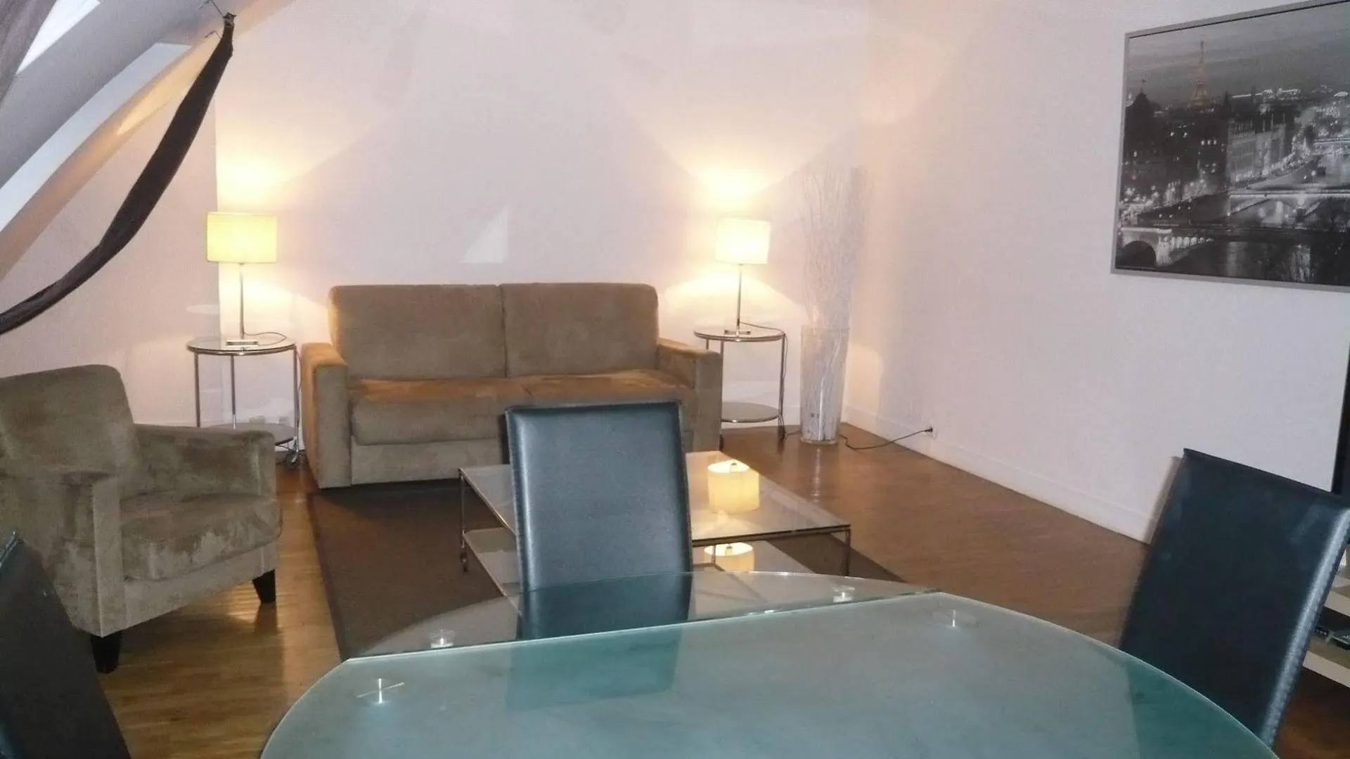 Hotel Bridgestreet Opera Montmartre Paris